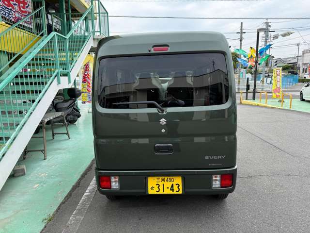 掲載台数に制限があるので、掲載してない登録済未使用車、中古車も店頭にあります。お探しのお車がなくてもぜひ一度ご来店ください。