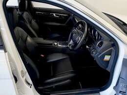 【セールスポイント3/3】アダプティブキセノンヘッドライト/オートハイビーム/LEDドライビングライト/2ゾーンオートエアコン/