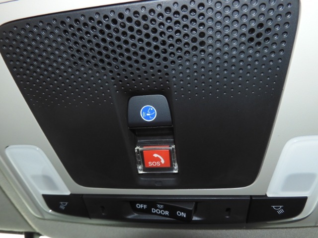 ◆新世代コネクテッド技術「Honda CONNECT」搭載。緊急時にオペレーターのサポートを受けることも可能です。