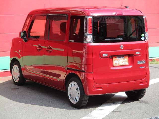 当店では自動車保険の代理店も致しております！お客様お一人お一人の乗り方に合った、最適な自動車保険・保証内容をご案内させていただきます。経験と知識豊富なスタッフに是非ご相談下さい！
