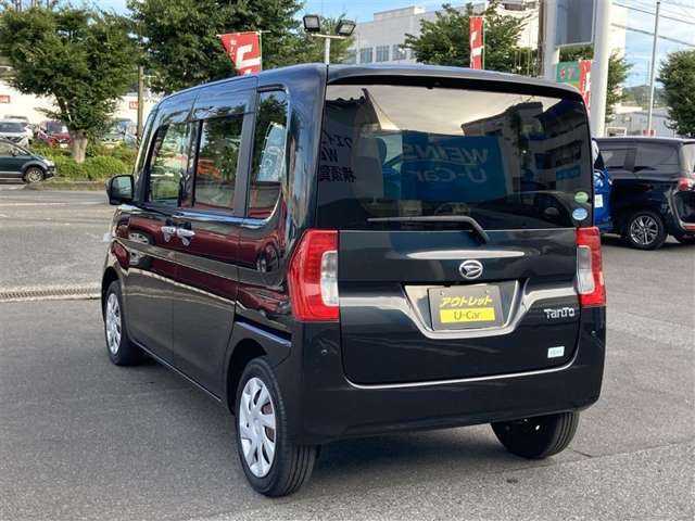 弊社の商品車両は横浜本牧にあります本部で隅々までチェックを行い、トヨタの厳しい商品基準をクリアした車両を展示しています。ご安心してお選びいただけます。