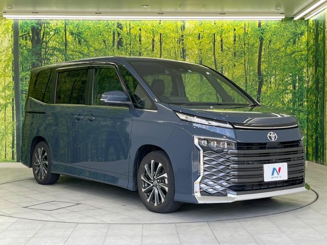 大好評のボディコーティング「弾スプラッシュコート」もご納車までに施工可能。通常のガラスコートと異なる、耐久年数6年の無機質ガラスコーティングが、ボディをキレイな状態に保ってくれます。