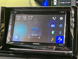 【ディスプレイオーディオ】視認性が高いディスプレイオーディオを装備♪操作性も良好で直感的なソース選択が可能です。