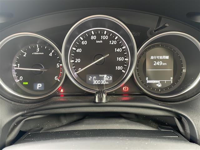 中古車はその時勝負です！！この車両を見つけた方は幸運かも！？同じ車両は1台もありません！ユーザー買取車を扱っているガリバーだからこそだせるプライス！ぜひ、この瞬間に！！