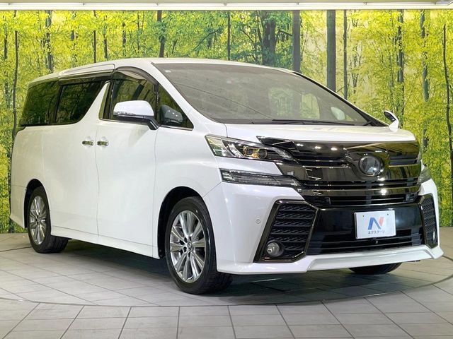大好評のボディコーティング「弾スプラッシュコート」もご納車までに施工可能。通常のガラスコートと異なる、耐久年数6年の無機質ガラスコーティングが、ボディをキレイな状態に保ってくれます。