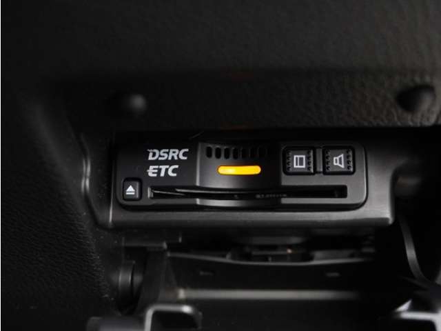 【ETC車載器】高速道路のご利用時にとても便利なETC車載器。セットアップ(費用別途)後にお渡ししとなります。
