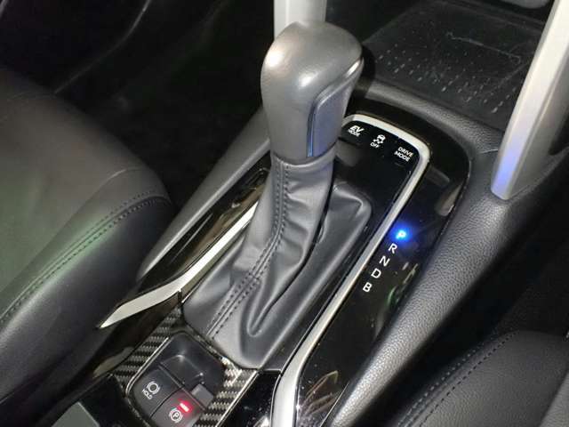 ◆車のスペックや性能はカタログ等をみて頂ければ分かりますが、乗り心地などはお客様自身のご判断となります。当店では駐車場内での『試乗』が可能です。試乗のみのご来店もOKです！◆