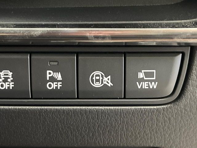 【コーナーセンサー】大きなお車を運転するのが不安な方でも、ブザーと光でお知らせ致します♪もちろん頼りきりはNGです！