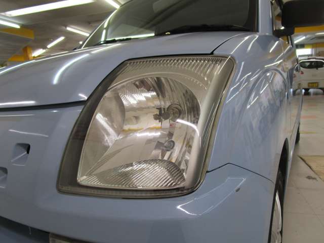 酷い黄ばみや曇りもありません