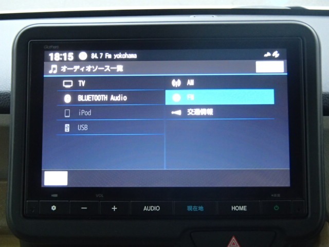 Bluetooth接続、フルセグチューナー、ワイドFM、対応です。