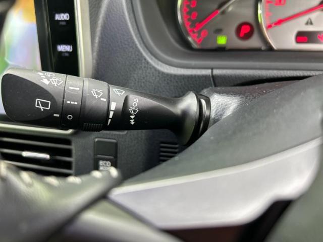お車に合わせて無料保証以外にも、保証範囲、期間、距離を拡充させた有料保証もご用意しております！中古車の購入が初めてで不安・・・というお客様もご安心ください！