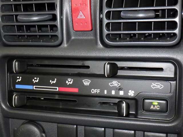 県外の方は別途費用がかかります。現車確認して頂ける方への販売に限らさせて頂きます。