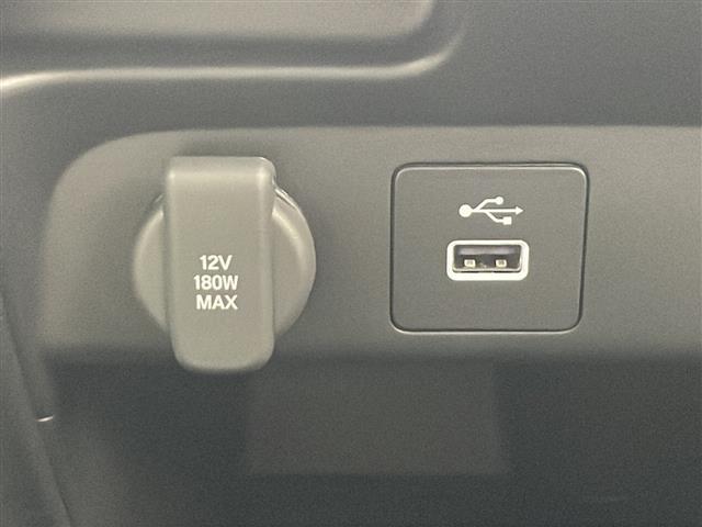 【運転席操作部】快適なドライブを楽しむための機能が装備されています！運転席から触れるので、使いやすいです！除菌プランいれていただくと、さらに清潔で安心していただけます！