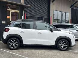 今や必需品となってる、ETC車載器ついてます。高速道路も料金所をノンストップでラクラク快適に♪♪