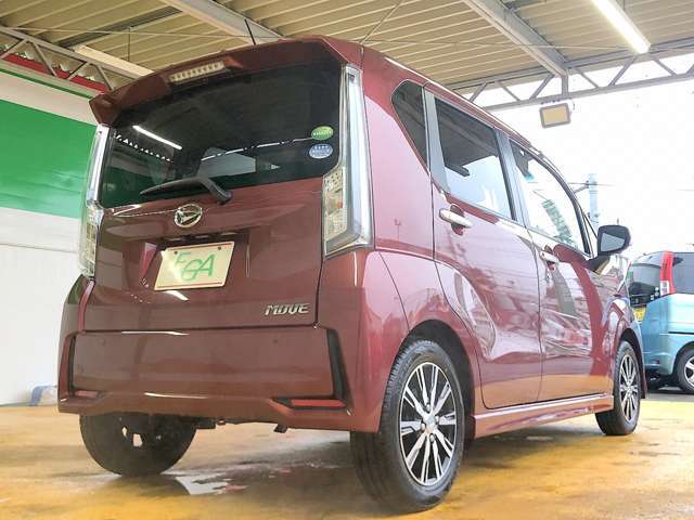 外装も特に目立つキズ等も無くキレイです！お探しの方はお早めに！全国納車も可能です！実際に現車確認が難しい当店より遠方の方でも一度ご相談下さい！