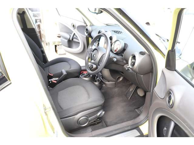 車内綺麗な状態です。快適に乗って頂けます。