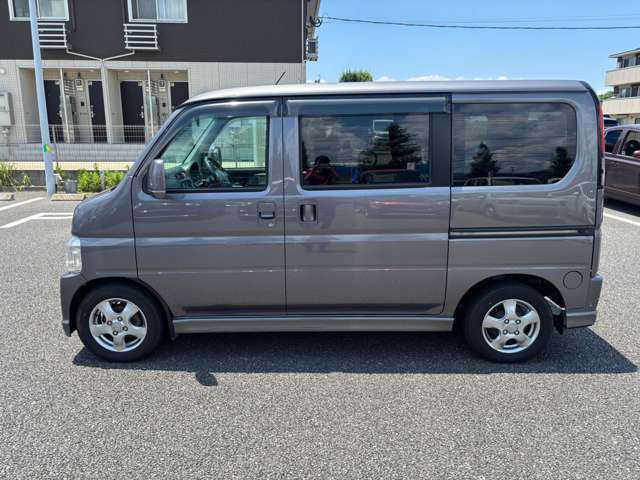 対向車側から見るとこんな感じです☆