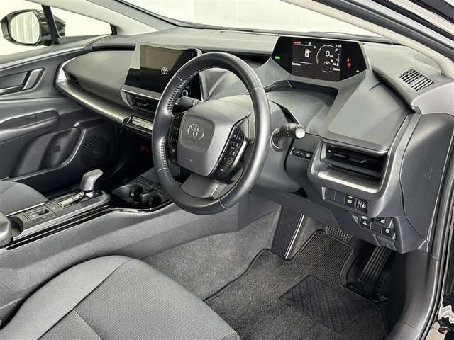 「車両検査証明書」付　◇資格を持った検査員が細かく車をチェック。