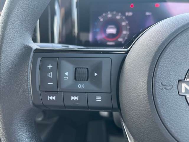 ステアリングスイッチ付き