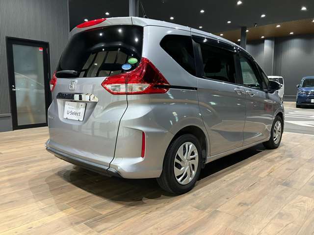 ホンダカーズ茨城西　ひたち野うしく店　住所：茨城県牛久市ひたち野西2丁目10-9　定休日毎週水曜日　第1.2週目火曜日　営業時間10：00～18：30　電話番号029-874-4755