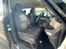 ガリバーグループでは主要メーカー、主要車種をお取り扱いしております。全国約460店舗の在庫の中からお客様にピッタリの一台をご提案します。