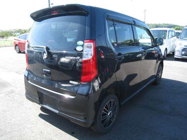 この度は当店のお車をご覧になっていただき、誠にありがとうございます。ぜひじっくりとご検討下さい。気軽にお問合せ・お見積りお待ちしております。