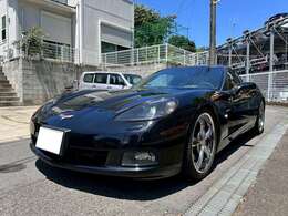 正規ディーラー車両ですのでアフターパーツも多く出ます。