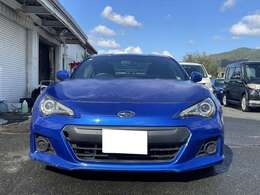 当店では車の販売は勿論、お客様の愛車の修理・車検・その他整備等もおこなっております。車に関することなら何でも当店にお任せください！