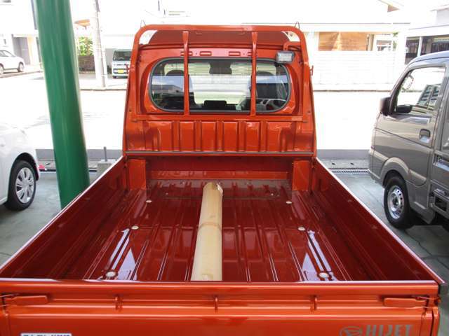 中古車センター　0778-52-3252　（新車・中古車販売店）       本社サービス工場　0778-52-1246　（車検・修理工場）                営業・整備スタッフ一同ご連絡、ご来店をお待ちしてます。