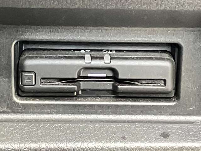 【ETCビルトイン】ビルトインタイプのETCついています！高速道路でもスムーズ。ストレスなくノンストップで走行できます★