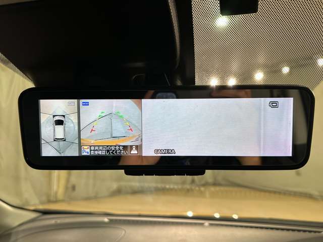 バックモニター搭載しています。全周囲カメラ（アラウンドビューモニター）搭載車です。