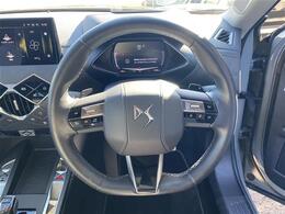 【ハンドル】『ハンドル/ステアリング』の画像になります。写真の内容に関してご不明点、ご質問等がございましたらお気軽にガリバー店舗までお問い合わせください。