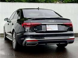 アウディの代表車でもあるA4セダン　基本的な車の形状で、シンプルで優雅なデザイン走り出せばこれまでのアウディの歴史を感じることができます。