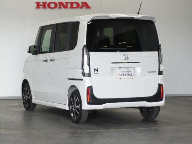 ◆障害物センサー◆車庫入れの時などに近くに障害物がある場合、障害物までの距離を音で知らせてくれます。