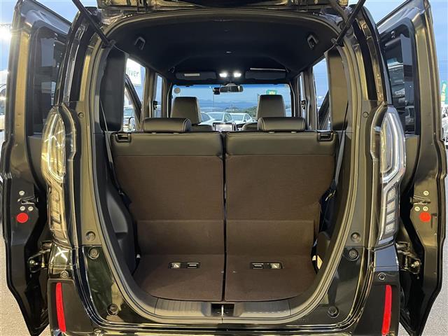 【トランク】『トランク周辺』の画像になります。写真の内容に関してご不明点、ご質問等がございましたらお気軽にガリバー店舗までお問い合わせください。