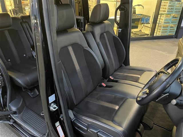 【運転席】『運転席周辺』の画像になります。写真の内容に関してご不明点、ご質問等がございましたらお気軽にガリバー店舗までお問い合わせください。