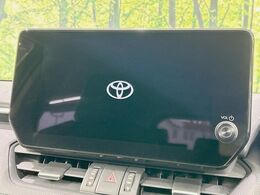 【10.5インチ　ディスプレイオーディオ】大画面のディスプレイはAppleCarPlayやAndroidAutoが利用可能。大きな画面でスマホナビアプリ等が利用いただけます♪