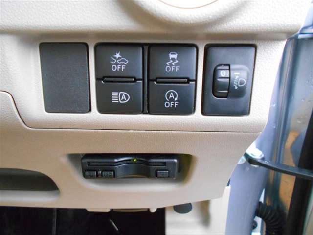掲載車の装備についてのご質問、掲載写真以外の写真のご依頼等、ご不明な点何でも構いません。お気軽にお問い合わせ下さい！