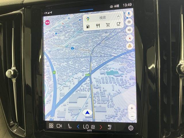 純正ナビ装備！！カープレイ　Bluetooth搭載！！