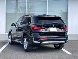 さらに、メンテナンスフリー期間を設定。ご購入から6カ月または7,500kmまでの間にコンディション・ベスト・サービス（CBS）の交換メッセージが点灯した場合、対象の点検整備項目を無償にて交換します。