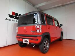 後ろ姿もとってもスタイリッシュ！