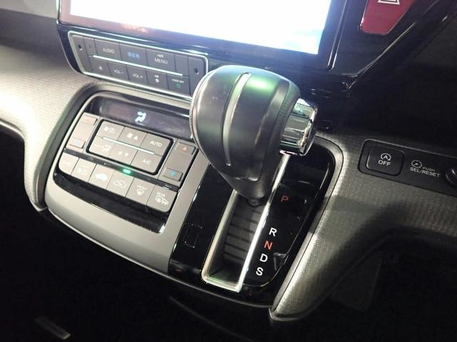 ◆同車種のカラーバリエーションも豊富に取り揃えております。当店にお好みのボディーカラーがない場合は、グループ店の在庫車をお調べしてお取り寄せも可能です。◆