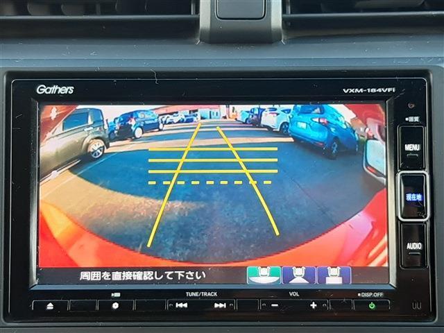 ■　装備3　■　バックカメラ：苦手な駐車もこれがあれば安心！