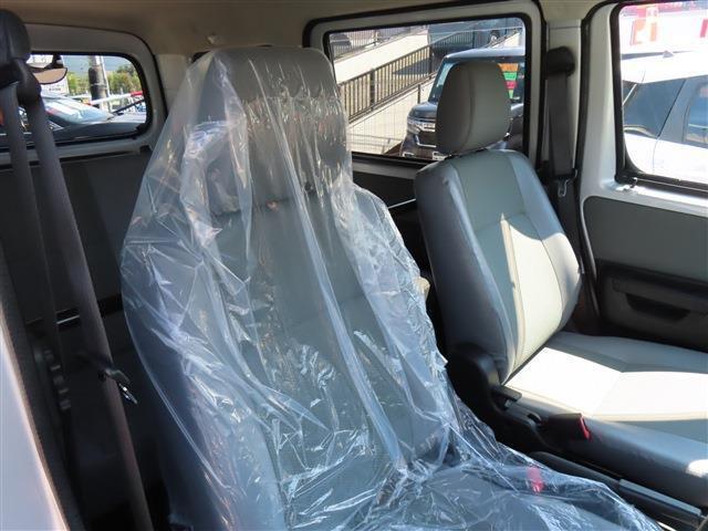 お客様のライフスタイルに合わせたお車をご紹介いたします！　買おうか悩んでる、、、いくらくらいなんだろう、、、見積もりだけでも、、、どんなお客様でも結構です！お気軽にお越しください！　TEL: 0120-72-1215