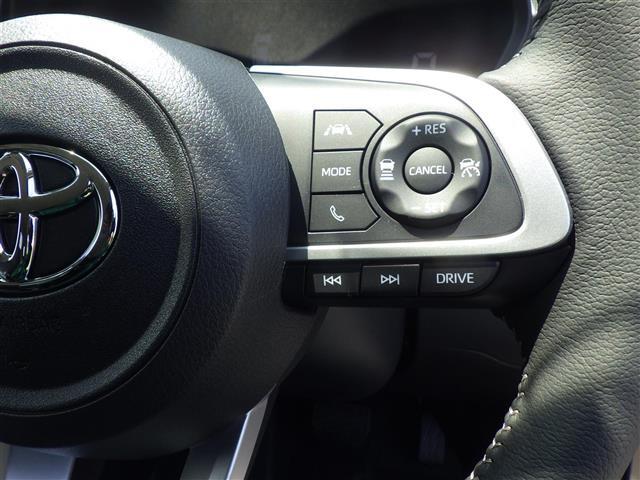 【レーダークルーズコントロール】設定した車速内で自動で加減速♪先行車との車間距離を適切に維持した追従走行が可能です