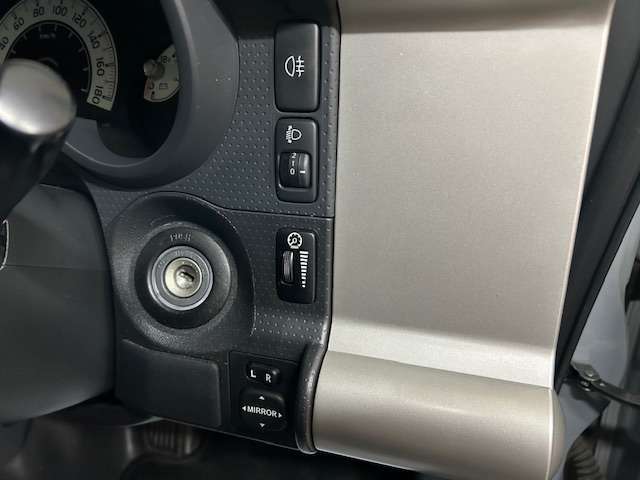 ナビ　Bluetooth　バックカメラ　MW17インチアルミホイール　Goodrichタイヤ　リフトアップ　ドライブレコーダー　ETC　サイドステップ