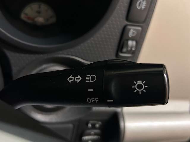 ナビ　Bluetooth　バックカメラ　MW17インチアルミホイール　Goodrichタイヤ　リフトアップ　ドライブレコーダー　ETC　サイドステップ