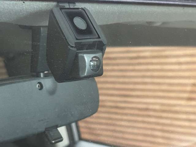 ナビ　Bluetooth　バックカメラ　MW17インチアルミホイール　Goodrichタイヤ　リフトアップ　ドライブレコーダー　ETC　サイドステップ