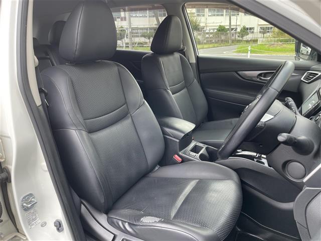 ◆運転席の状態：綺麗な状態を保っておりますが年式距離相応となっております。是非現車をご確認くださいませ。