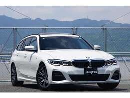 ◆前席パワーシート 運転席メモリ付 ◆置くだけ充電 ◆前後ドライブレコーダー ◆リアスモークフィルム ◆ルーフレール ◆デイライト ◆オートハイビーム